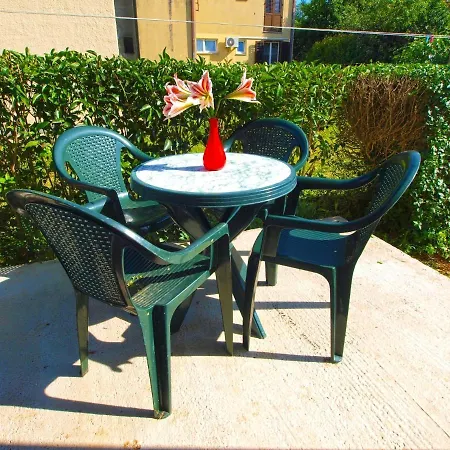 With Parking Space - 20838 Fazana
